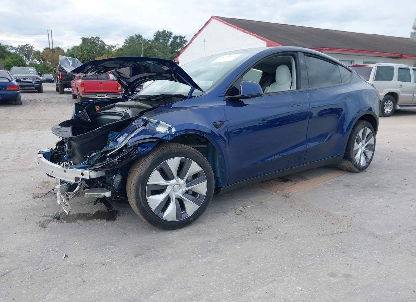 Photo 2 of 2024 Tesla Model Y LONG RANGE DUAL MOTOR ALL-WHEEL DRIVE (VIN 7SAYGDEE8RA252538)