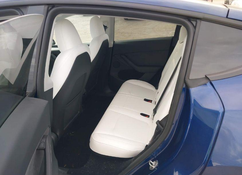 Photo 8 of 2024 Tesla Model Y LONG RANGE DUAL MOTOR ALL-WHEEL DRIVE (VIN 7SAYGDEE8RA252538)