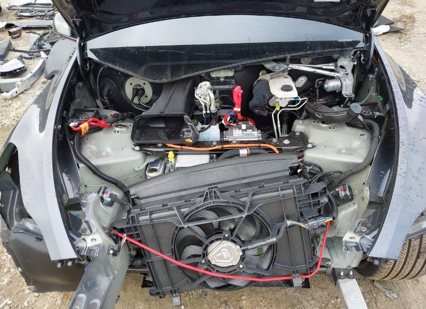 Photo 10 of 2024 Tesla Model Y LONG RANGE DUAL MOTOR ALL-WHEEL DRIVE (VIN 7SAYGDEE8RA275298)