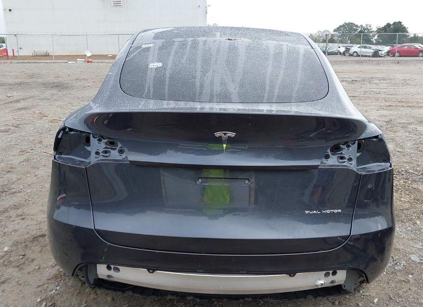 Photo 22 of 2024 Tesla Model Y LONG RANGE DUAL MOTOR ALL-WHEEL DRIVE (VIN 7SAYGDEE8RA275298)