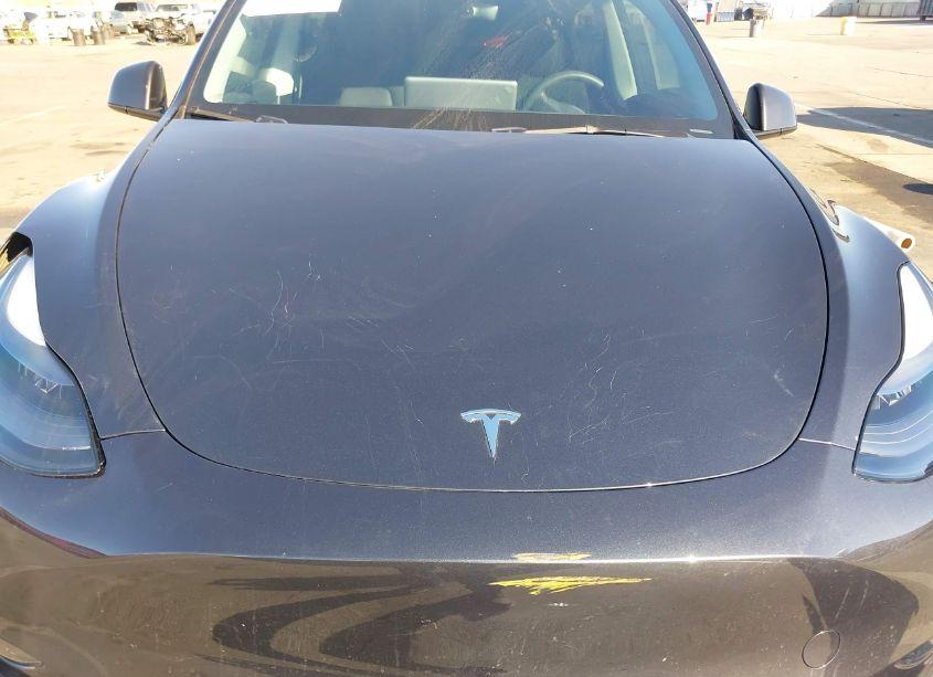 Photo 10 of 2024 Tesla Model Y LONG RANGE DUAL MOTOR ALL-WHEEL DRIVE (VIN 7SAYGDEE8RF064850)