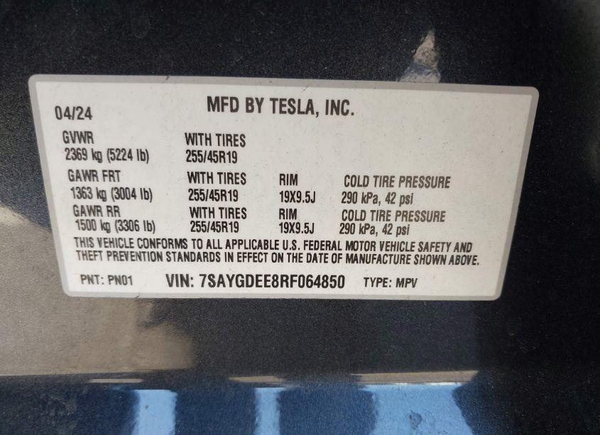 Photo 9 of 2024 Tesla Model Y LONG RANGE DUAL MOTOR ALL-WHEEL DRIVE (VIN 7SAYGDEE8RF064850)