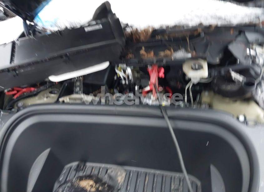 Photo 10 of 2024 Tesla Model Y LONG RANGE DUAL MOTOR ALL-WHEEL DRIVE (VIN 7SAYGDEE8RF084001)