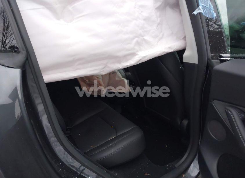 Photo 8 of 2024 Tesla Model Y LONG RANGE DUAL MOTOR ALL-WHEEL DRIVE (VIN 7SAYGDEE8RF084001)