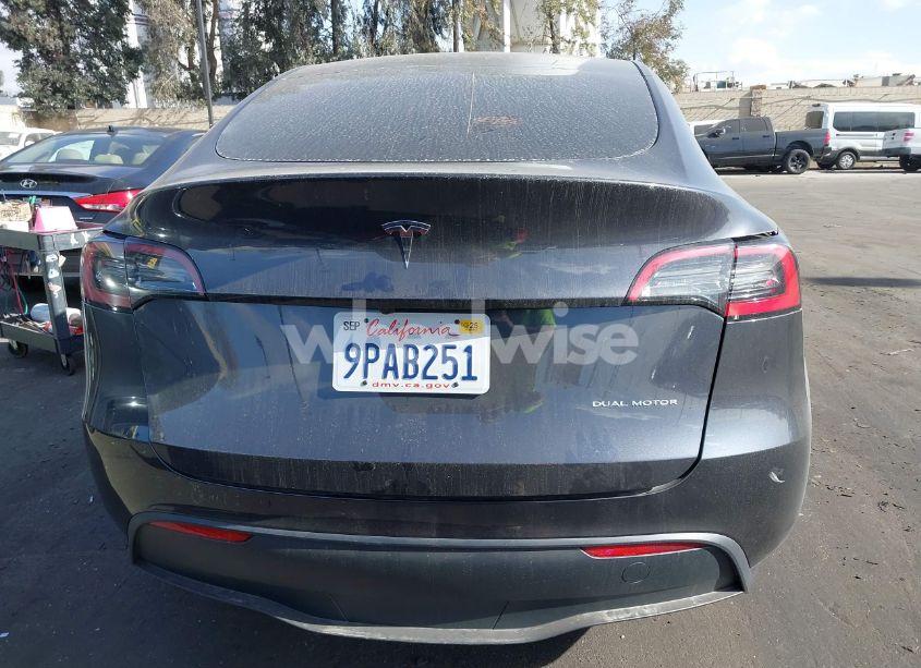 Photo 17 of 2024 Tesla Model Y LONG RANGE DUAL MOTOR ALL-WHEEL DRIVE (VIN 7SAYGDEE8RF150188)