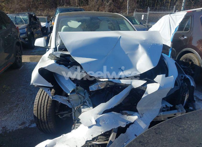 Photo 11 of 2025 Tesla Model Y LONG RANGE DUAL MOTOR ALL-WHEEL DRIVE (VIN 7SAYGDEE8SA348210)