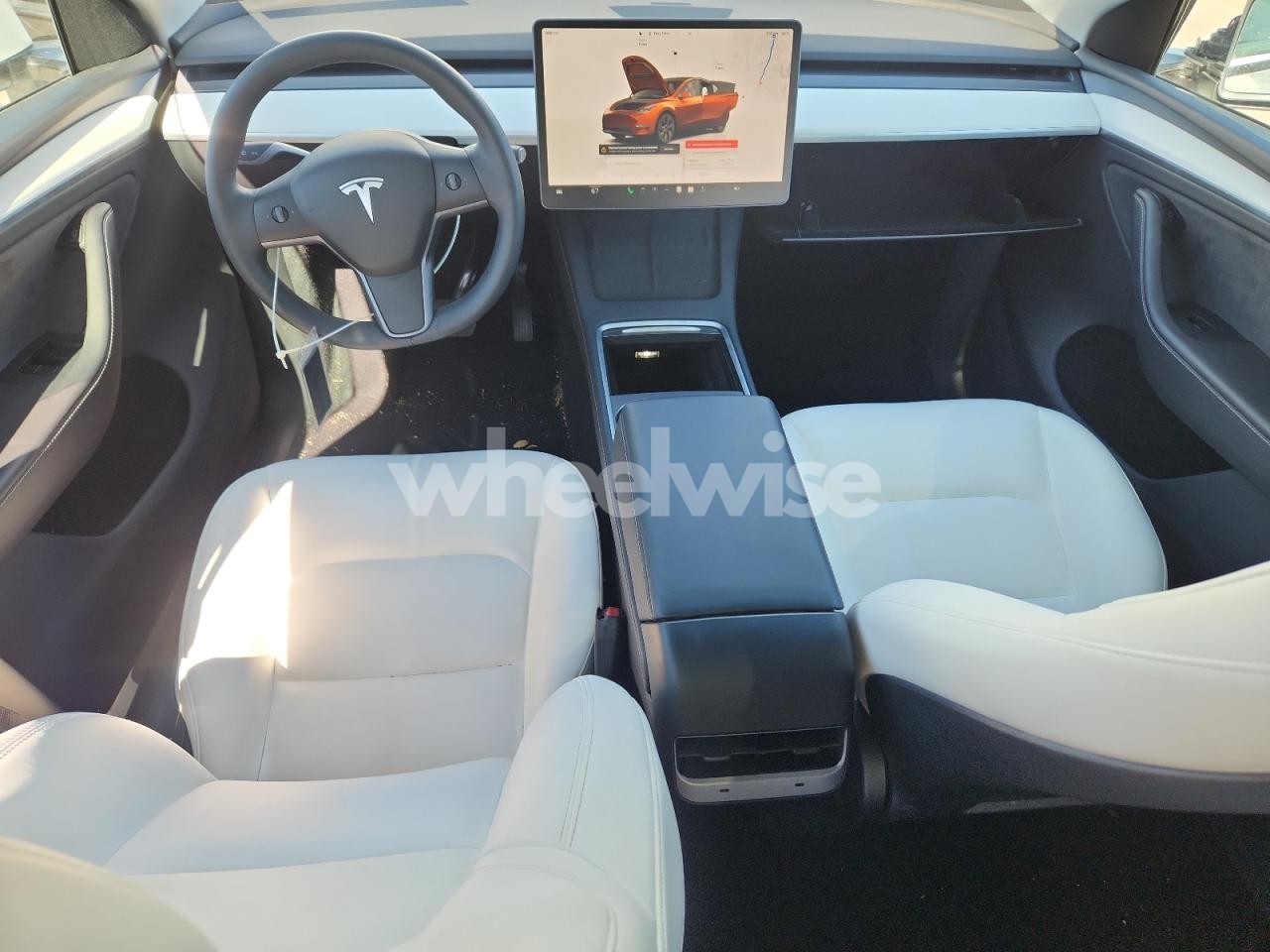Photo 8 of 2025 TESLA MODEL Y (VIN 7SAYGDEE8SA366657)
