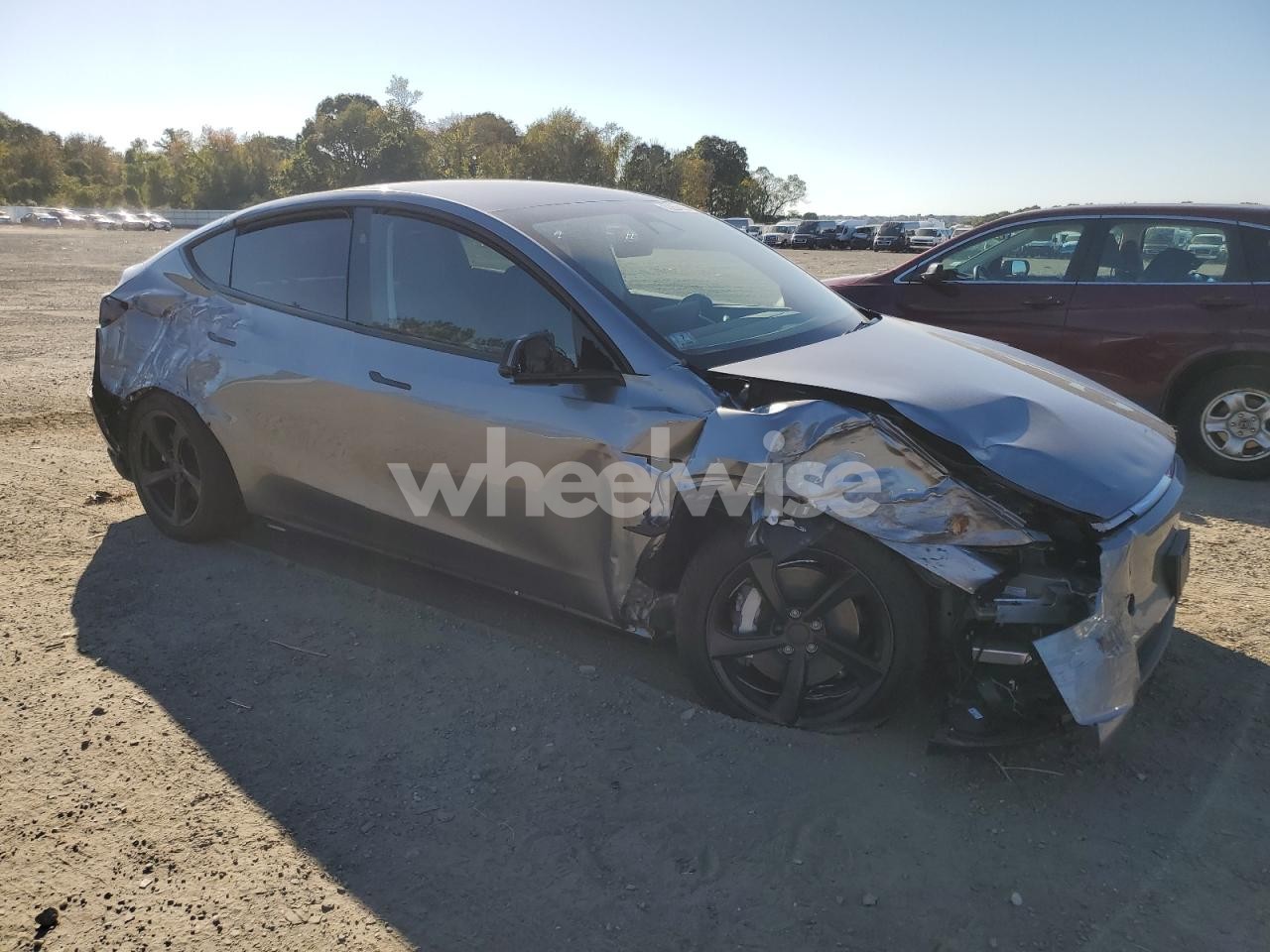 Photo 4 of 2026 TESLA MODEL Y (VIN 7SAYGDEE8TA385775)