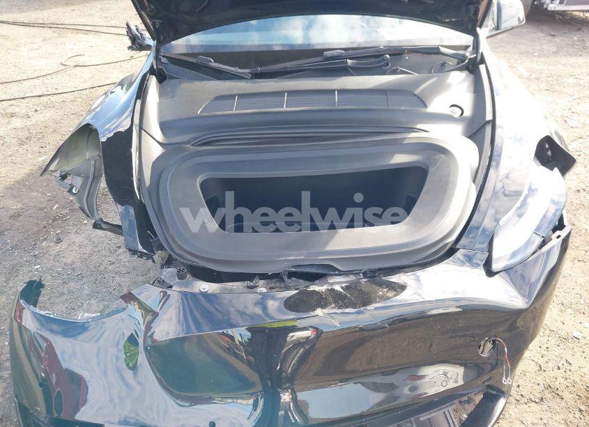 Photo 10 of 2022 Tesla Model Y LONG RANGE DUAL MOTOR ALL-WHEEL DRIVE (VIN 7SAYGDEE9NA008200)