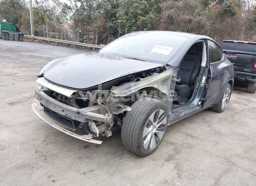 Photo 2 of 2022 Tesla Model Y LONG RANGE DUAL MOTOR ALL-WHEEL DRIVE (VIN 7SAYGDEE9NA015292)