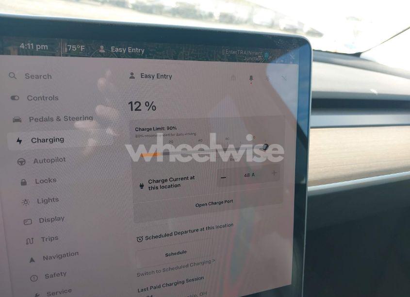 Photo 17 of 2022 Tesla Model Y LONG RANGE DUAL MOTOR ALL-WHEEL DRIVE (VIN 7SAYGDEE9NF422094)