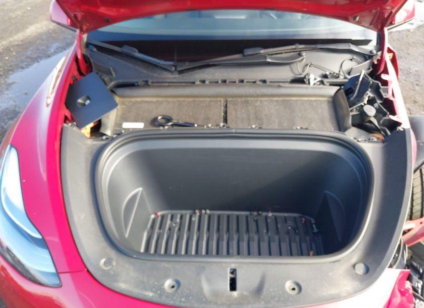 Photo 10 of 2022 Tesla Model Y LONG RANGE DUAL MOTOR ALL-WHEEL DRIVE (VIN 7SAYGDEE9NF426372)