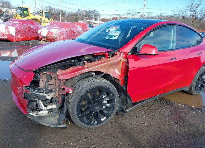 Photo 19 of 2022 Tesla Model Y LONG RANGE DUAL MOTOR ALL-WHEEL DRIVE (VIN 7SAYGDEE9NF426372)