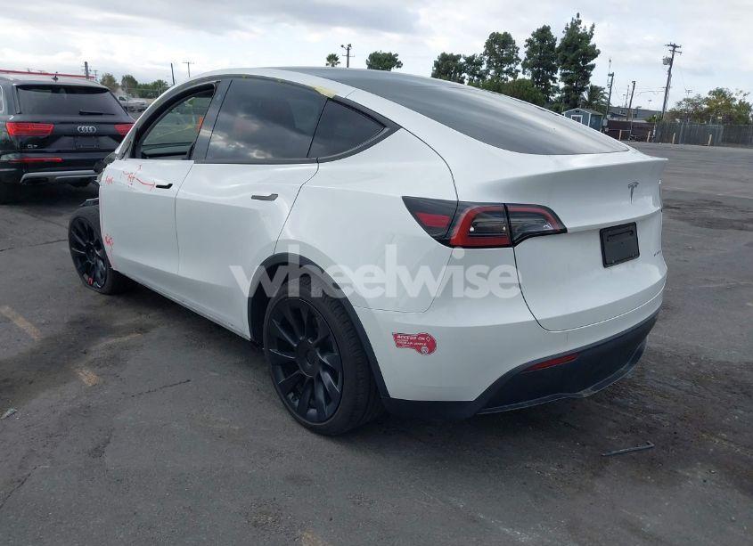 Photo 3 of 2023 Tesla Model Y (VIN 7SAYGDEE9PA025064)