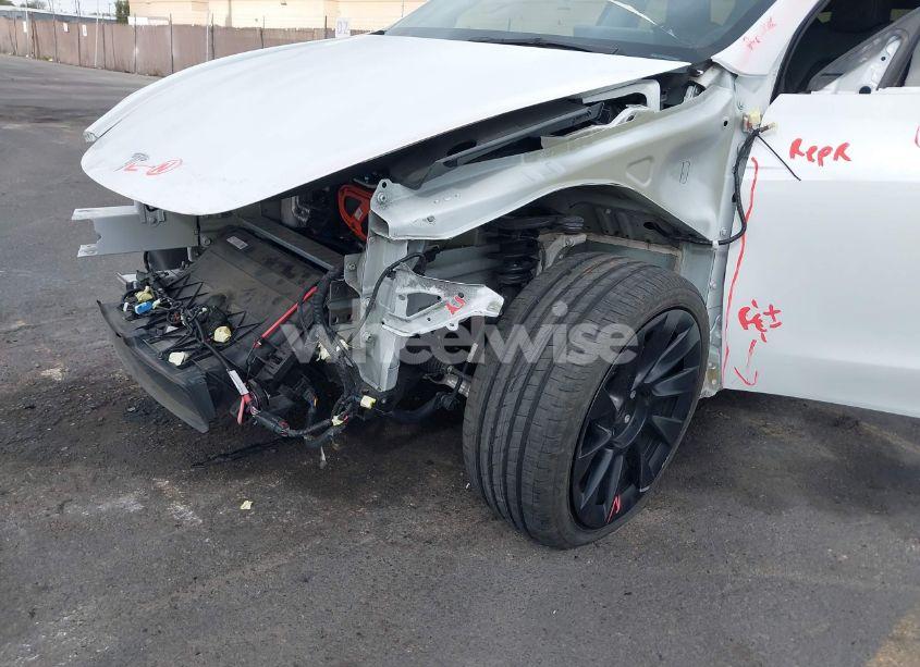 Photo 6 of 2023 Tesla Model Y (VIN 7SAYGDEE9PA025064)