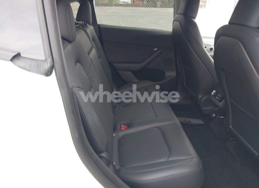 Photo 8 of 2023 Tesla Model Y (VIN 7SAYGDEE9PA025064)