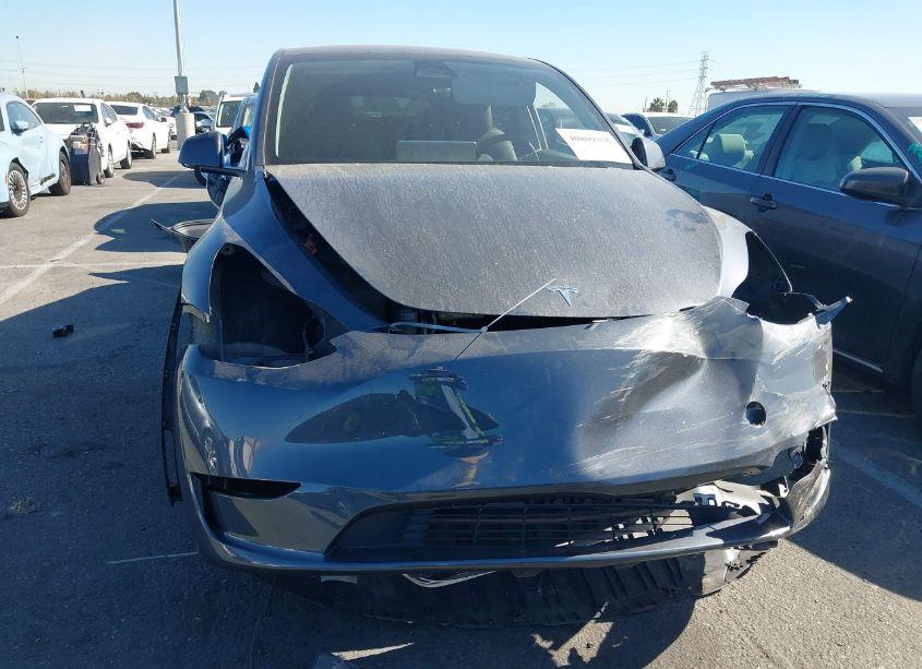 Photo 12 of 2023 Tesla Model Y AWD/LONG RANGE DUAL MOTOR ALL-WHEEL DRIVE (VIN 7SAYGDEE9PA055942)