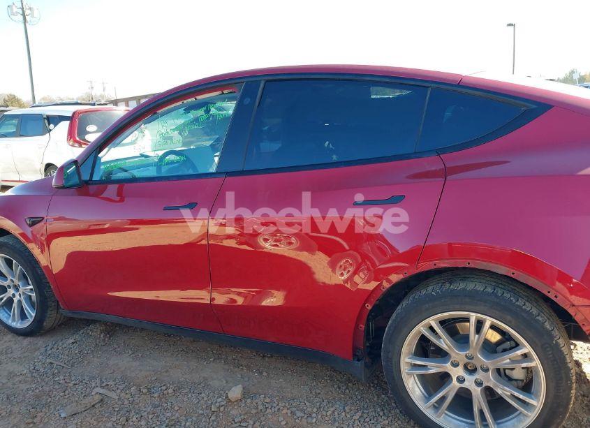 Photo 14 of 2023 Tesla Model Y AWD/LONG RANGE DUAL MOTOR ALL-WHEEL DRIVE (VIN 7SAYGDEE9PA060459)