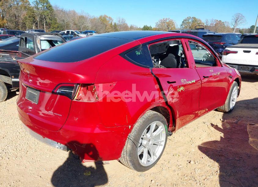 Photo 4 of 2023 Tesla Model Y AWD/LONG RANGE DUAL MOTOR ALL-WHEEL DRIVE (VIN 7SAYGDEE9PA060459)