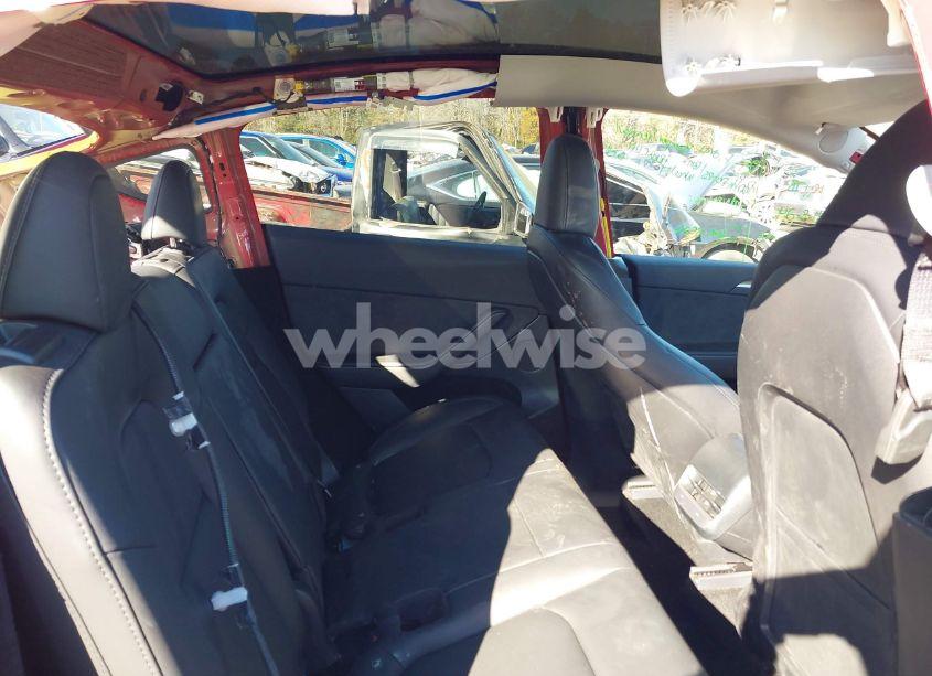 Photo 8 of 2023 Tesla Model Y AWD/LONG RANGE DUAL MOTOR ALL-WHEEL DRIVE (VIN 7SAYGDEE9PA060459)