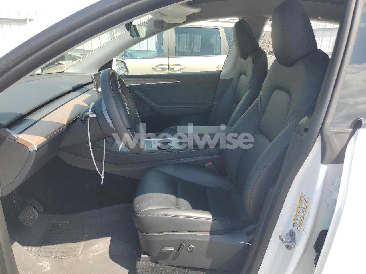 Photo 7 of 2023 TESLA MODEL Y (VIN 7SAYGDEE9PA099570)