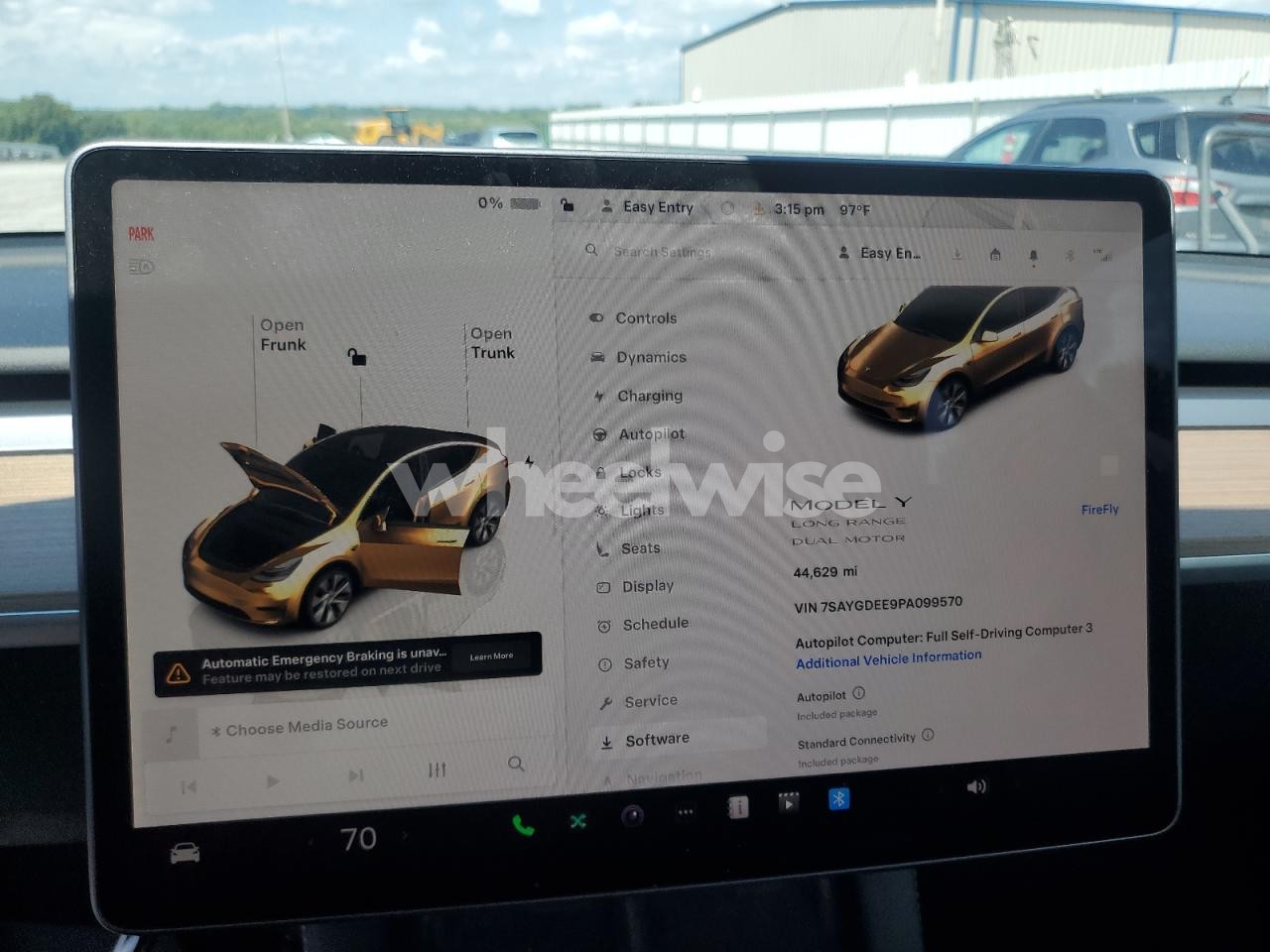 Photo 9 of 2023 TESLA MODEL Y (VIN 7SAYGDEE9PA099570)