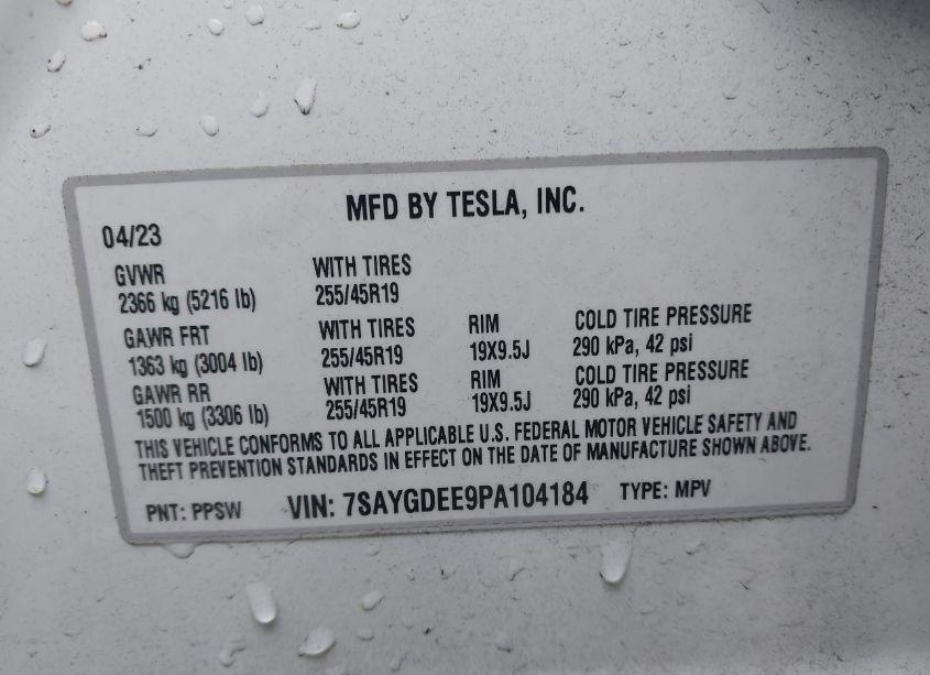 Photo 9 of 2023 Tesla Model Y AWD/LONG RANGE DUAL MOTOR ALL-WHEEL DRIVE (VIN 7SAYGDEE9PA104184)