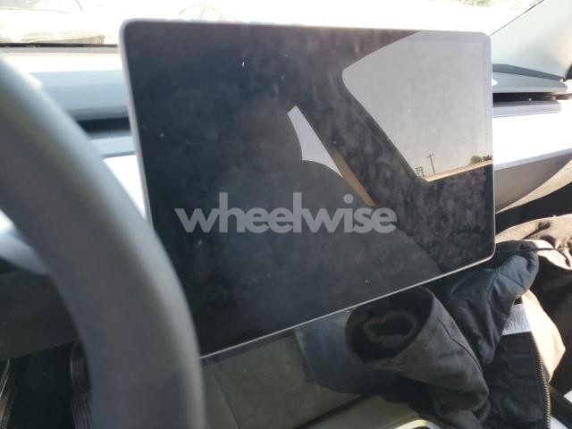 Photo 5 of 2023 TESLA MODEL Y (VIN 7SAYGDEE9PF647134)