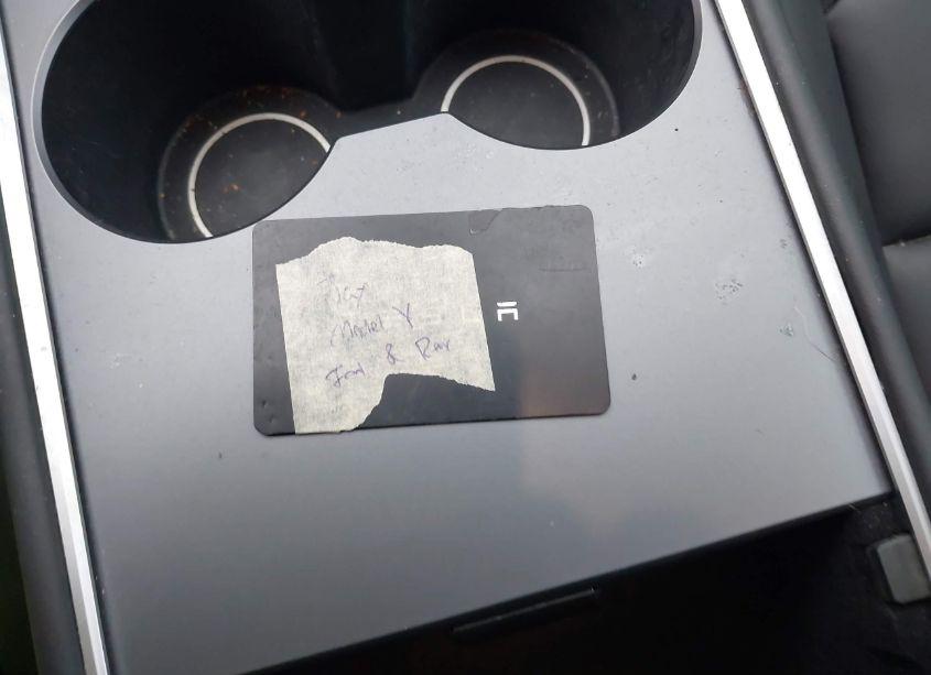 Photo 11 of 2023 Tesla Model Y AWD/LONG RANGE DUAL MOTOR ALL-WHEEL DRIVE (VIN 7SAYGDEE9PF756581)