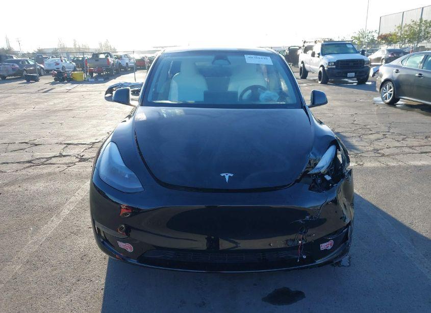 Photo 12 of 2023 Tesla Model Y AWD/LONG RANGE DUAL MOTOR ALL-WHEEL DRIVE (VIN 7SAYGDEE9PF787698)