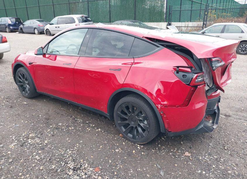 Photo 3 of 2023 Tesla Model Y AWD/LONG RANGE DUAL MOTOR ALL-WHEEL DRIVE (VIN 7SAYGDEE9PF851688)