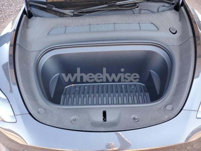 Photo 10 of 2024 TESLA MODEL Y (VIN 7SAYGDEE9RA235022)