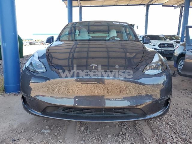 Photo 5 of 2024 TESLA MODEL Y (VIN 7SAYGDEE9RA235022)