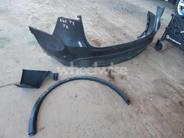 Photo 9 of 2024 TESLA MODEL Y (VIN 7SAYGDEE9RA235022)