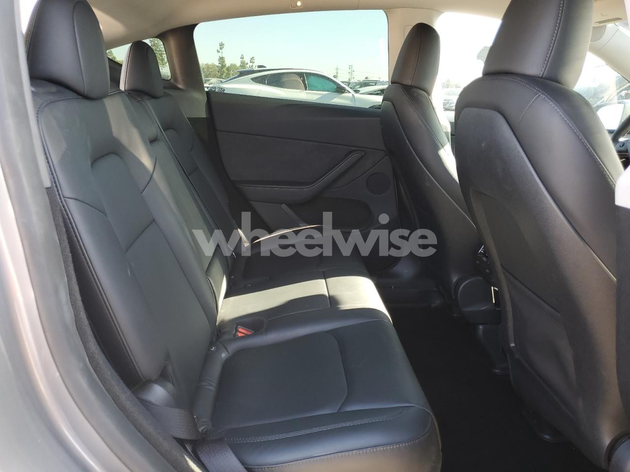 Photo 11 of 2024 TESLA MODEL Y (VIN 7SAYGDEE9RA296452)