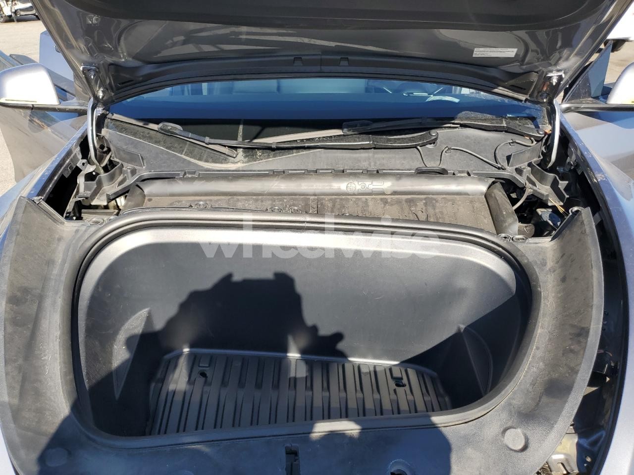 Photo 12 of 2024 TESLA MODEL Y (VIN 7SAYGDEE9RA296452)