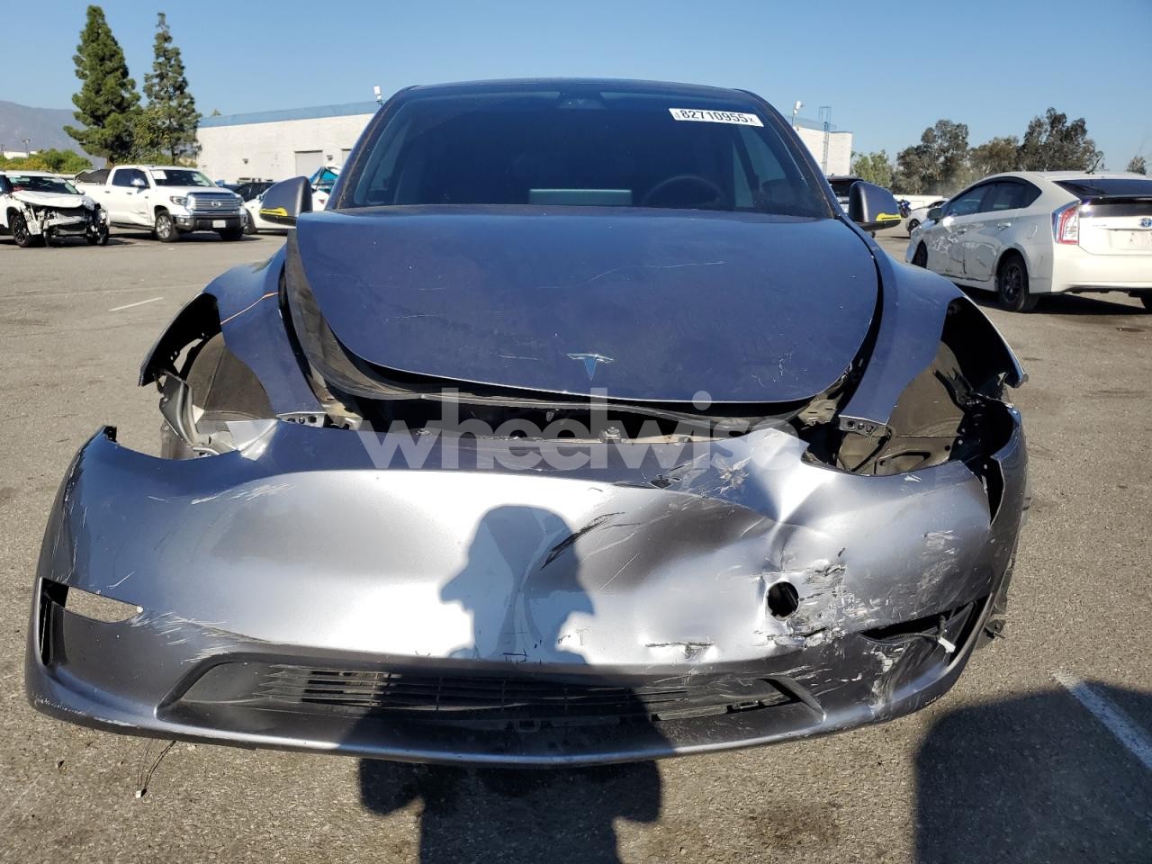 Photo 5 of 2024 TESLA MODEL Y (VIN 7SAYGDEE9RA296452)