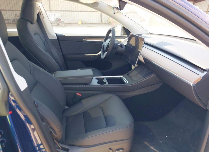 Photo 5 of 2024 Tesla Model Y LONG RANGE DUAL MOTOR ALL-WHEEL DRIVE (VIN 7SAYGDEE9RA318773)