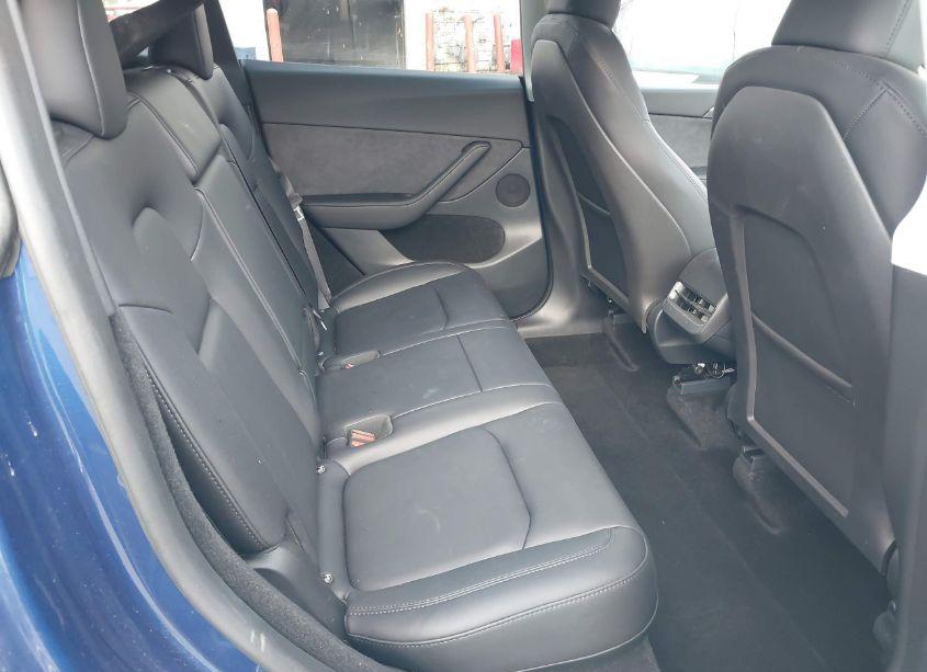 Photo 8 of 2024 Tesla Model Y LONG RANGE DUAL MOTOR ALL-WHEEL DRIVE (VIN 7SAYGDEE9RF035101)