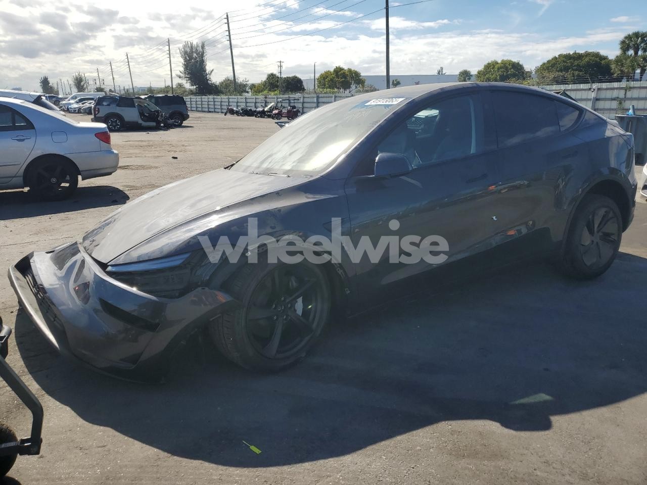 2026 TESLA MODEL Y (VIN 7SAYGDEE9TA387924) main photo