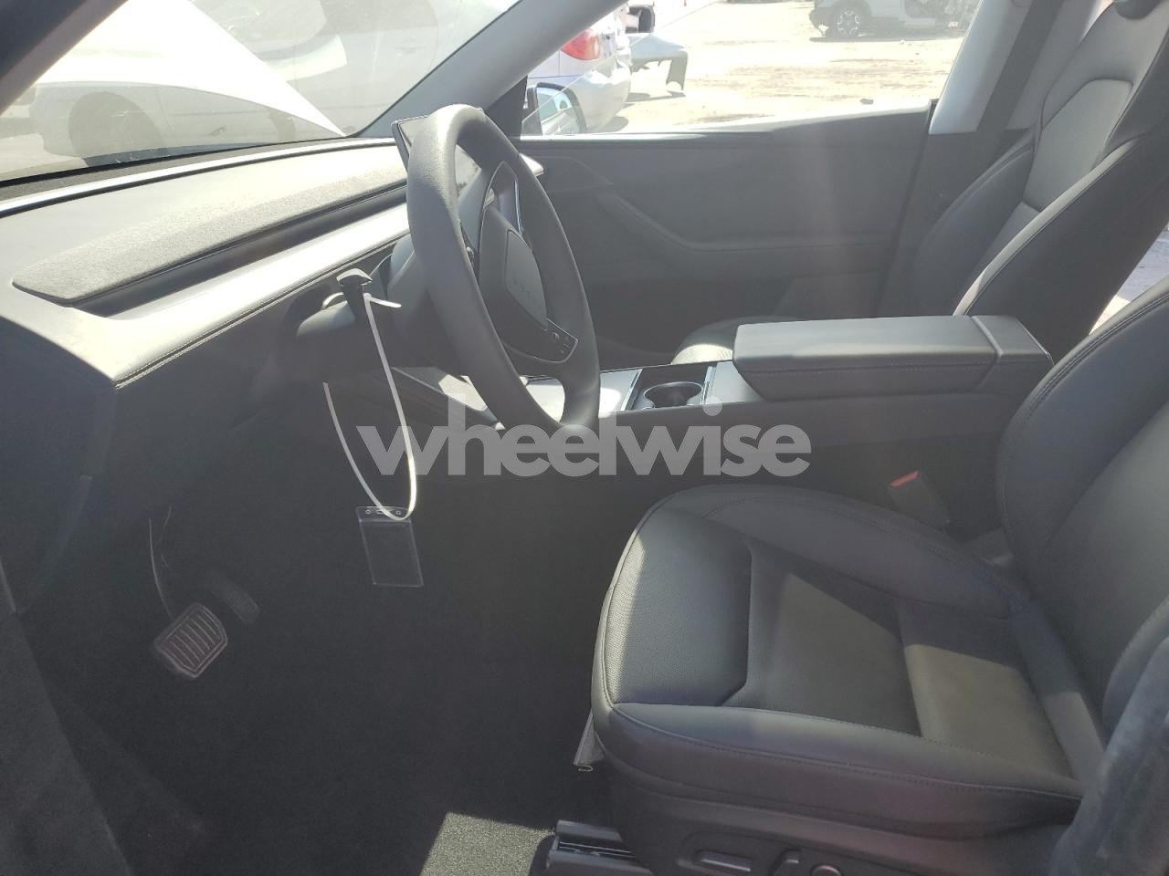 Photo 7 of 2026 TESLA MODEL Y (VIN 7SAYGDEE9TA387924)