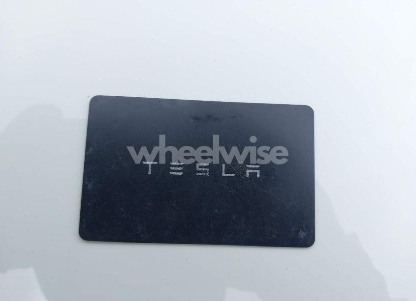 Photo 11 of 2022 Tesla Model Y LONG RANGE DUAL MOTOR ALL-WHEEL DRIVE (VIN 7SAYGDEEXNF409340)