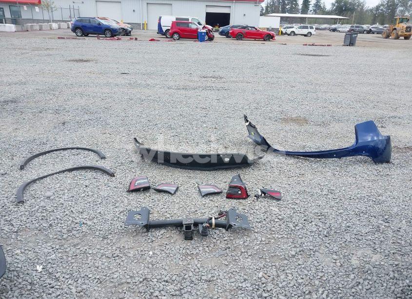 Photo 12 of 2022 Tesla Model Y LONG RANGE DUAL MOTOR ALL-WHEEL DRIVE (VIN 7SAYGDEEXNF409340)