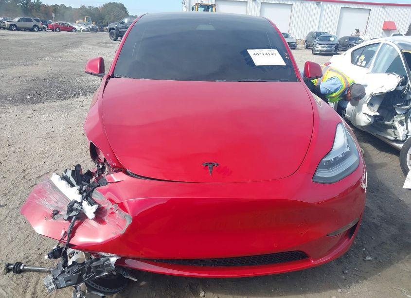 Photo 13 of 2022 Tesla Model Y LONG RANGE DUAL MOTOR ALL-WHEEL DRIVE (VIN 7SAYGDEEXNF453743)