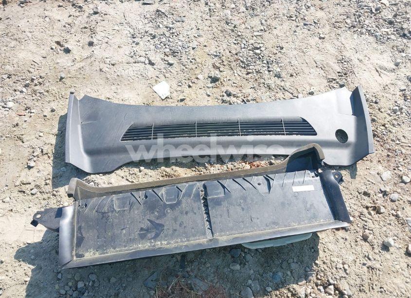 Photo 12 of 2023 Tesla Model Y AWD/LONG RANGE DUAL MOTOR ALL-WHEEL DRIVE (VIN 7SAYGDEEXPA027342)