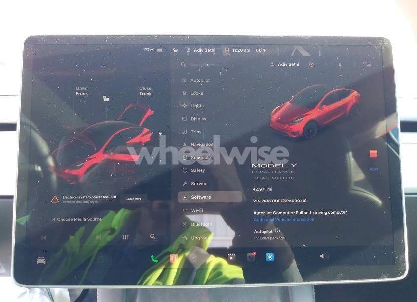 Photo 14 of 2023 Tesla Model Y AWD/LONG RANGE DUAL MOTOR ALL-WHEEL DRIVE (VIN 7SAYGDEEXPA030418)