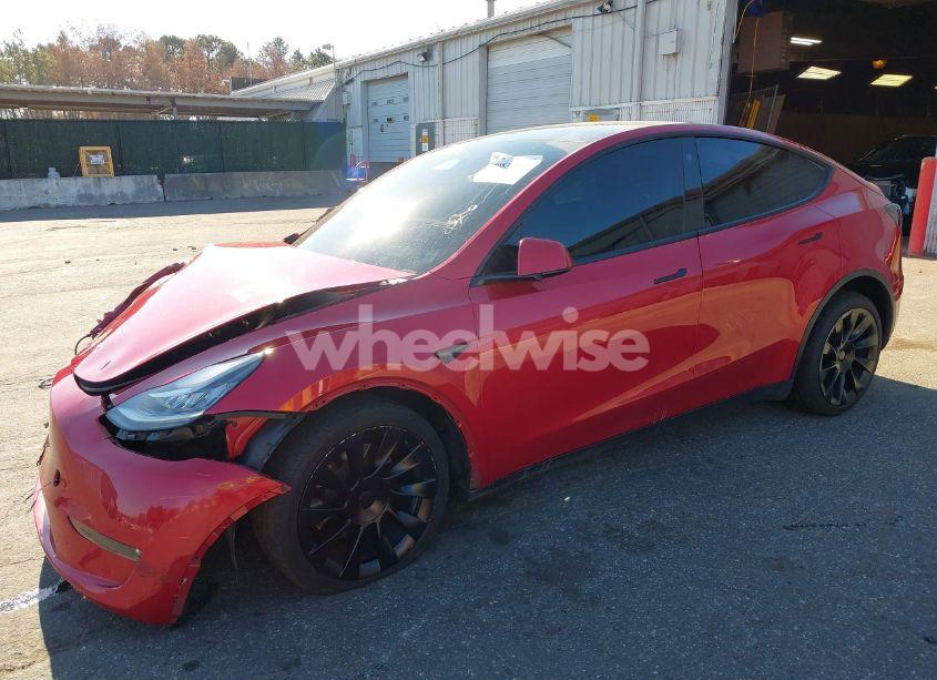 Photo 2 of 2023 Tesla Model Y AWD/LONG RANGE DUAL MOTOR ALL-WHEEL DRIVE (VIN 7SAYGDEEXPA030418)