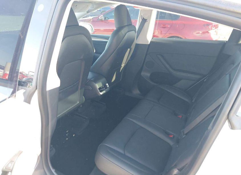 Photo 8 of 2023 Tesla Model Y AWD/LONG RANGE DUAL MOTOR ALL-WHEEL DRIVE (VIN 7SAYGDEEXPA036686)