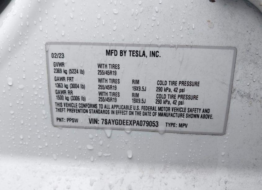 Photo 9 of 2023 Tesla Model Y AWD/LONG RANGE DUAL MOTOR ALL-WHEEL DRIVE (VIN 7SAYGDEEXPA079053)