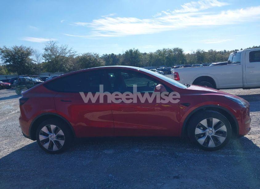 Photo 13 of 2023 Tesla Model Y AWD/LONG RANGE DUAL MOTOR ALL-WHEEL DRIVE (VIN 7SAYGDEEXPA089193)
